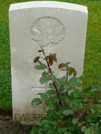 Etaples Military Cemetery - Tindall, James Frank